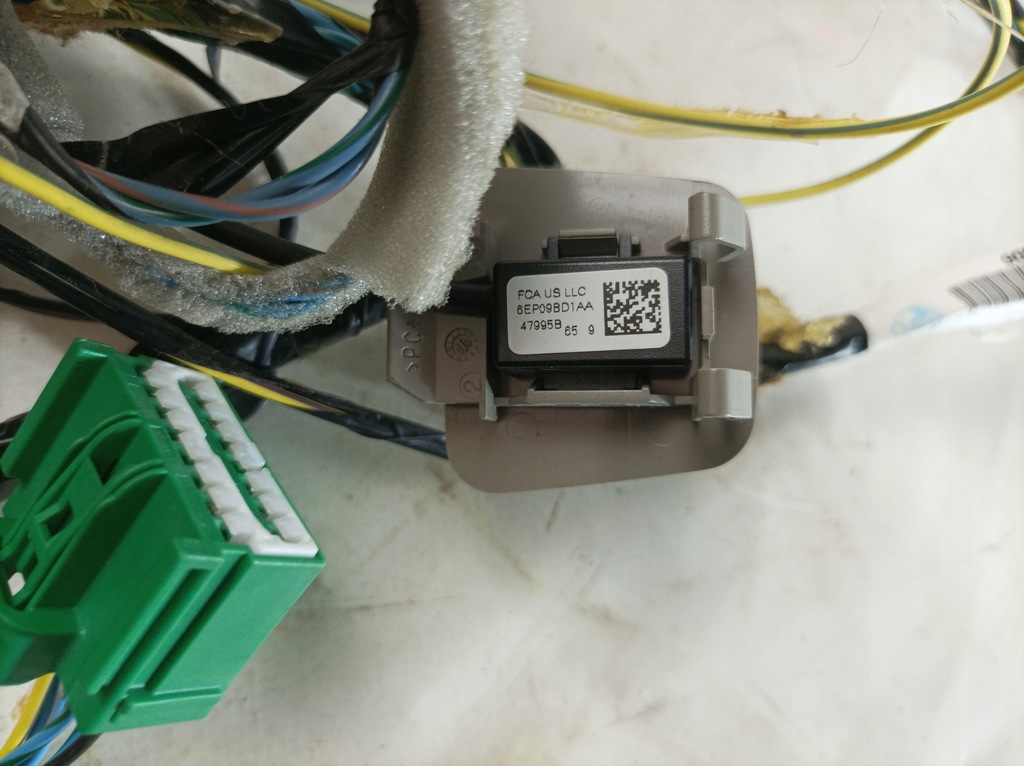 фото №9, Dodge ram 1500 20-21 жгут radiotelefon-st 4lf17586aa usa