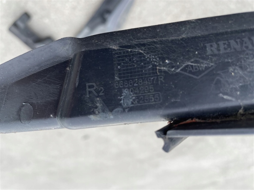 Жабо пластиковий важелі двірник renault clio 5 v 19-23r 20r в Україні
