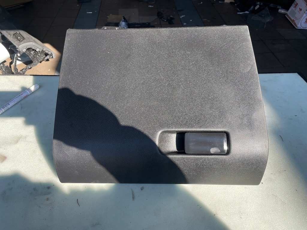 фото №1, Citroen c5 aircross бардачок пассажира 2299328xzd