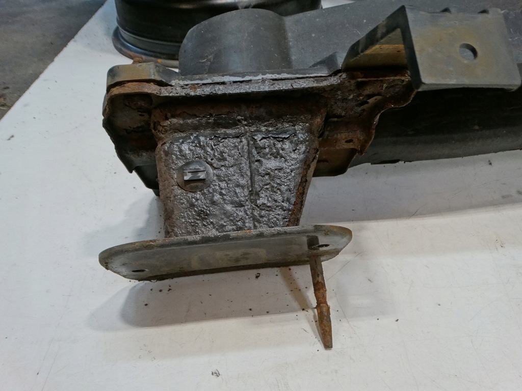 фото №14, Балка бампера задняя усилитель kia carens iv 13-19r.