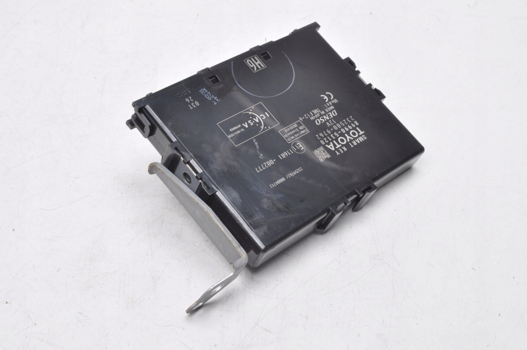 Купити Lexus is 3 модуль блок керування smart key 89990-53120