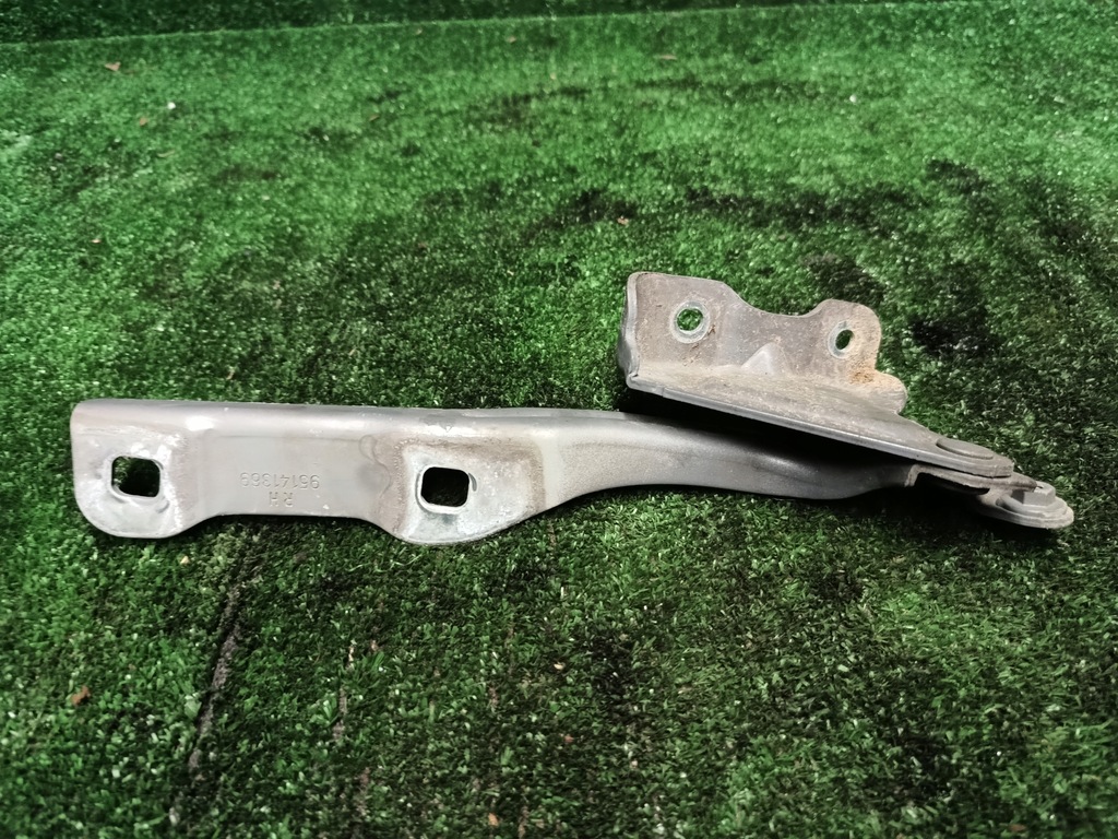 фото №1, Chevrolet trax петля капот правый 95141369