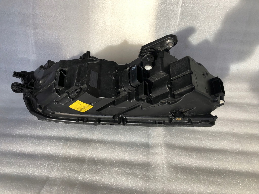 фото №7, Лампа led перед левая octavia iii lift 5e1941015e