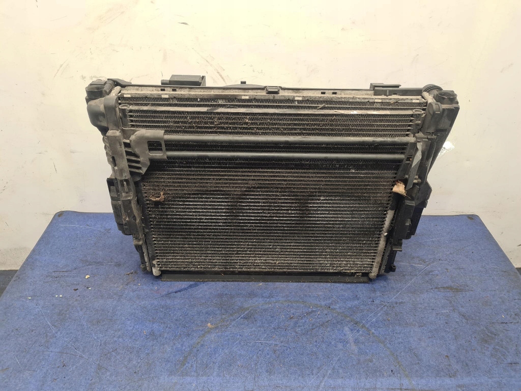 фото №1, Bmw 3 e46 2.0b комплект радиатор