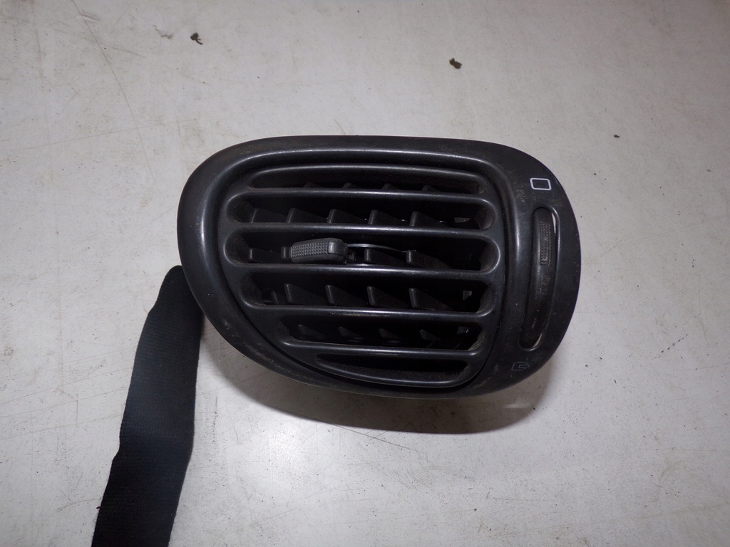 фото №1, Решітка обдув права/ліва peugeot 206