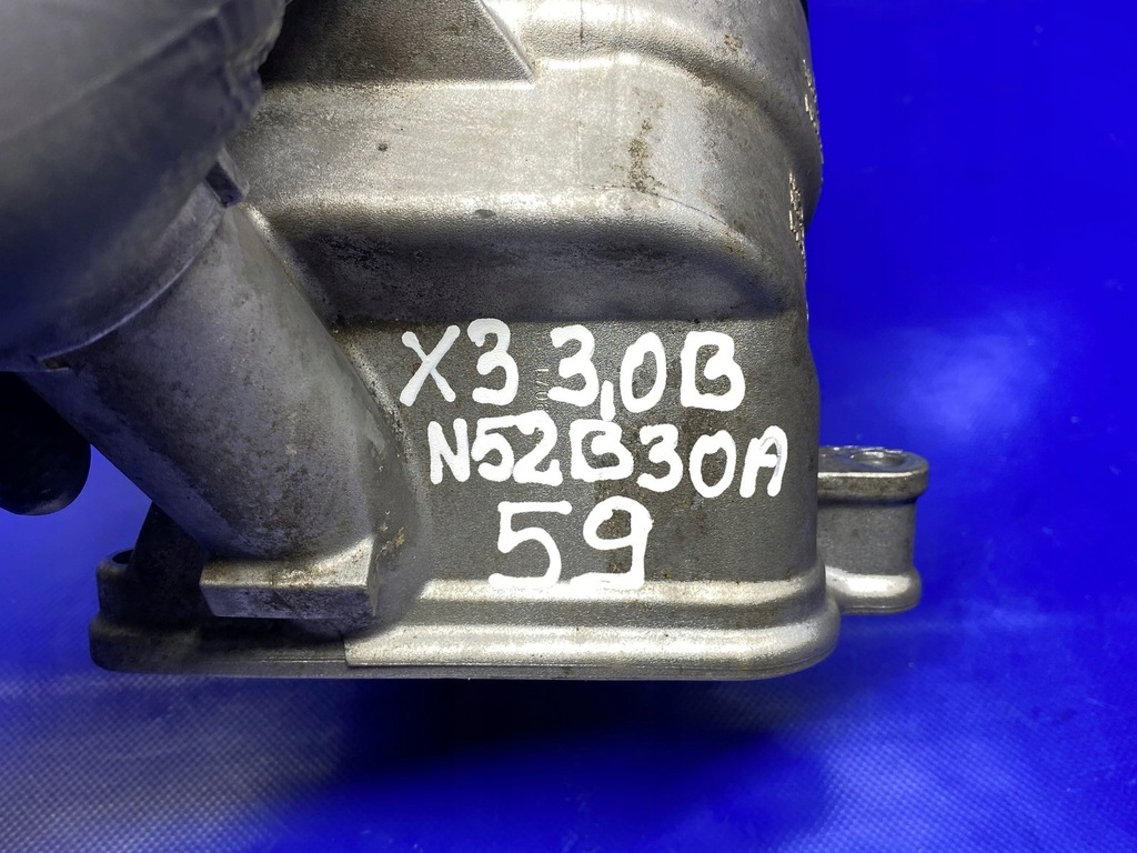 фото №8, Основание фильтра масла 7516383 7562942 bmw x3 e83 e70 e71 n52 2.5 b n52b25a