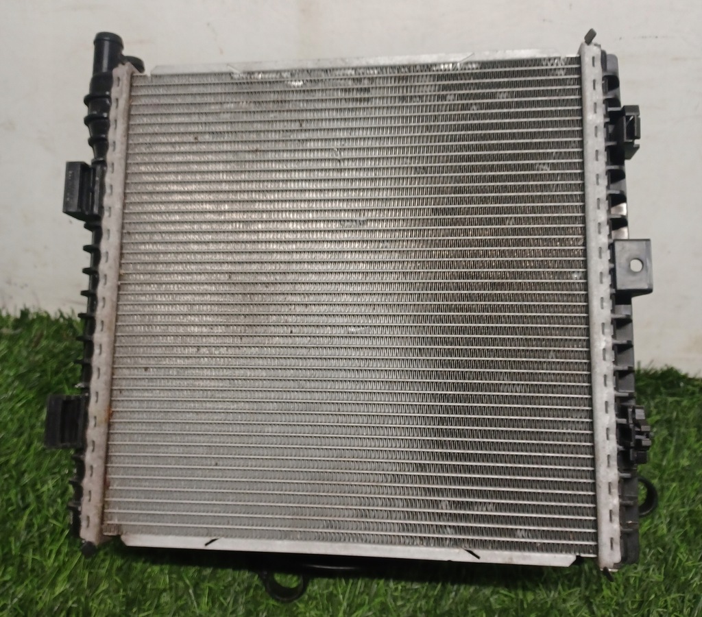 фото №9, Porsche taycan 9j1 вентилятора радіатор права