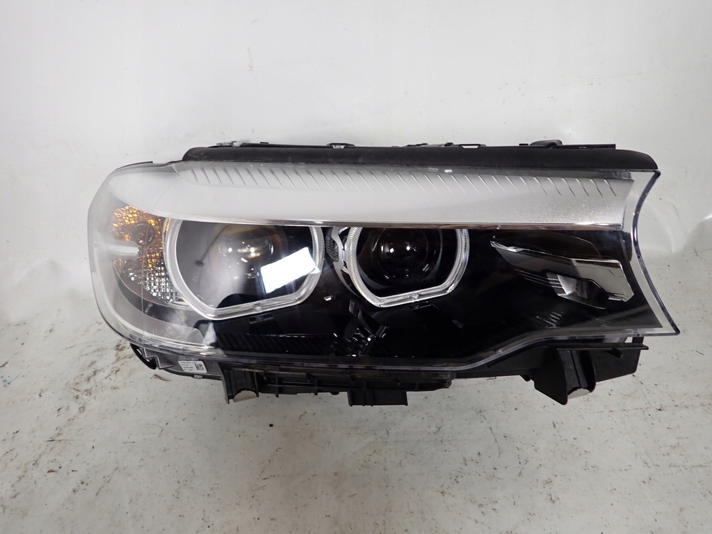 фото №1, Bmw 5 g30 g31 17-20 led лампа правая перед передняя