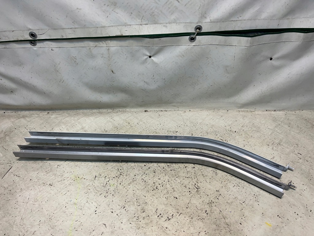 фото №1, Dacia dokker направляющая дверь правая верхний