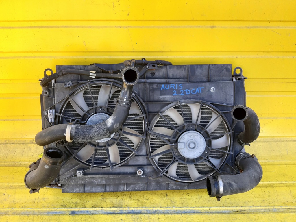 фото №1, Toyota auris i 06-12 радіатор комплект 2.2d