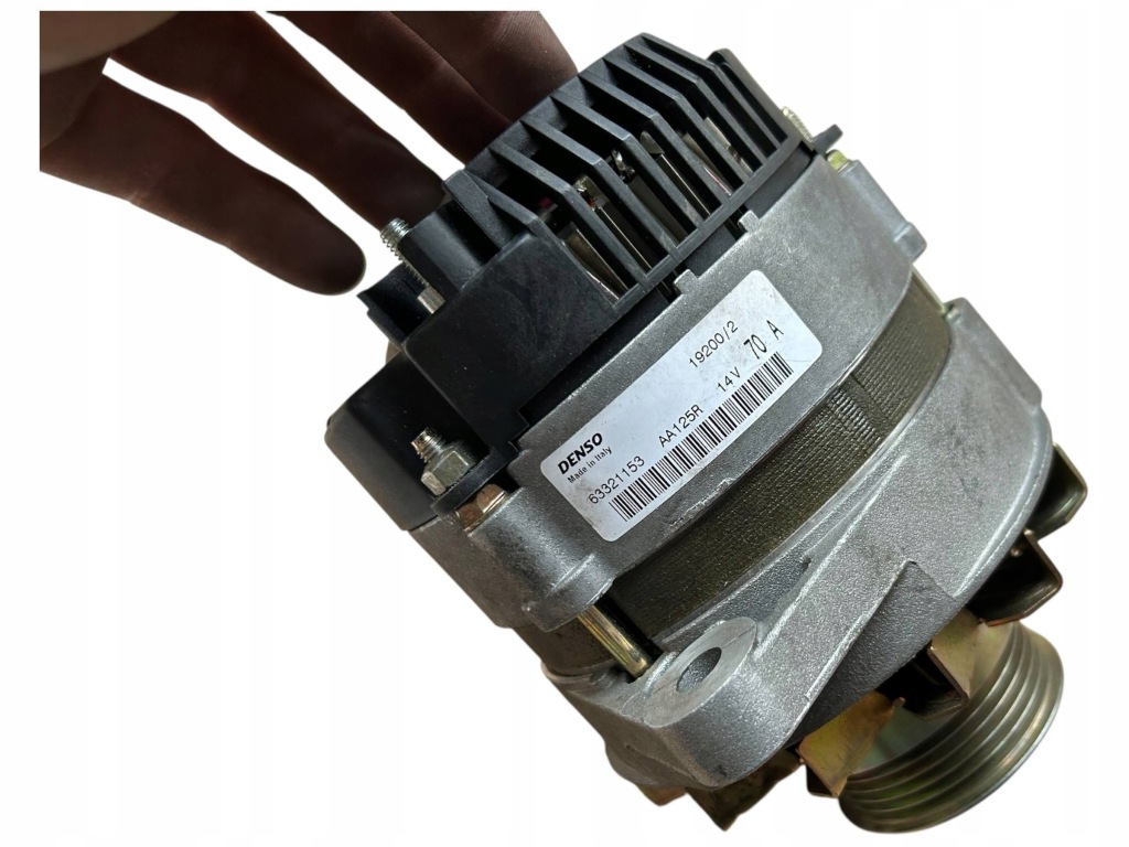 Новый оригинальный генератор alfa romeo 155 Цена