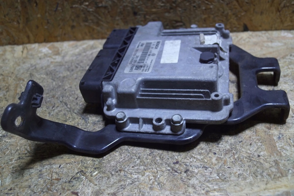 фото №5, Блок керування двигуна hyundai ix35 1.7 crdi 39199-2abb3