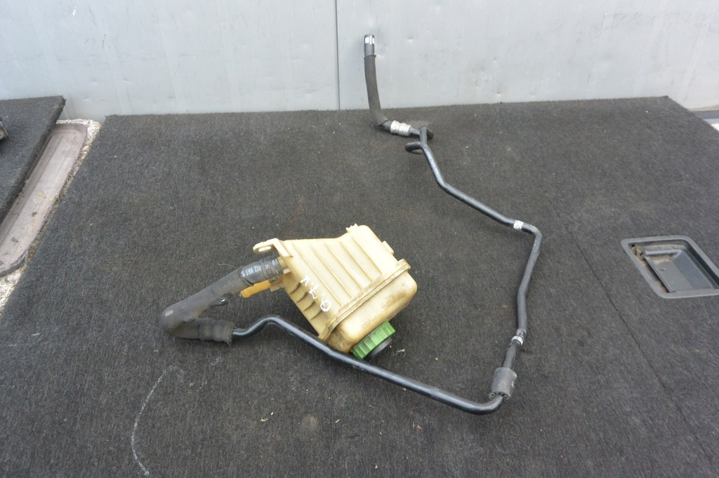 фото №1, Бачок жидкость усилителя audi q7 4l