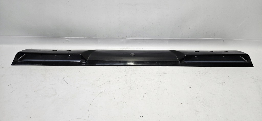 Купить Спойлер крышный на свет mercedes g-klasa w464