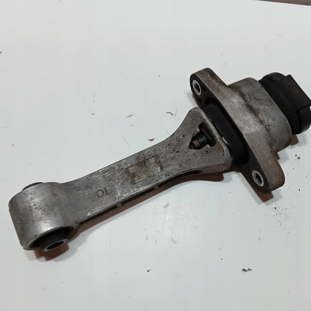 фото №1, Kia sportage iv tucson iii кронштейн двигуна коробки