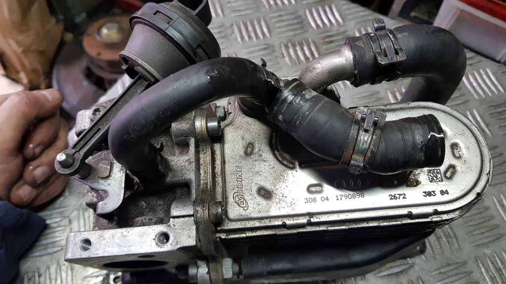 фото №13, Audi a8 d3 3.0 tdi радіатор вихлопних газів egr