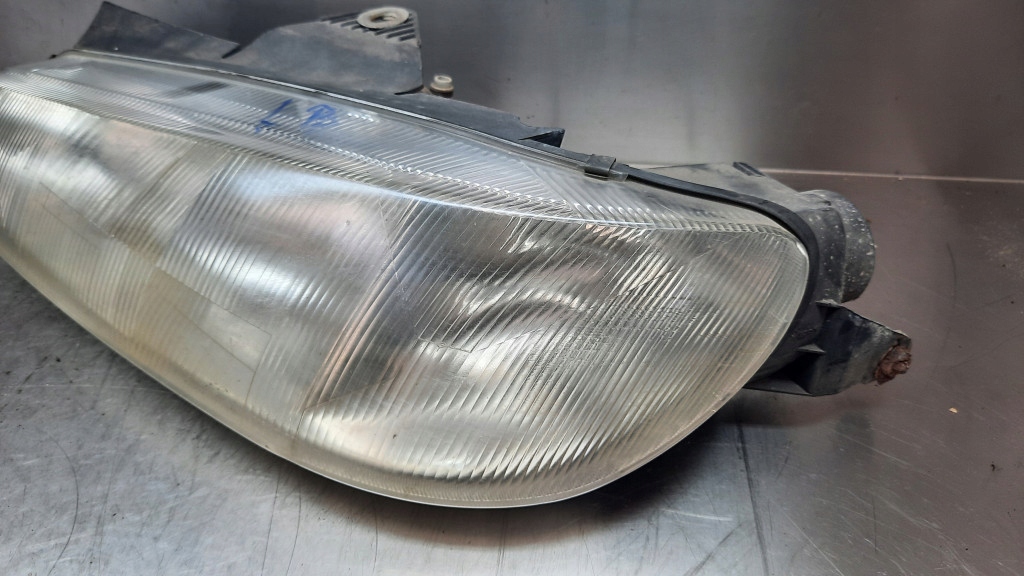 фото №2, Фара левый peugeot 406