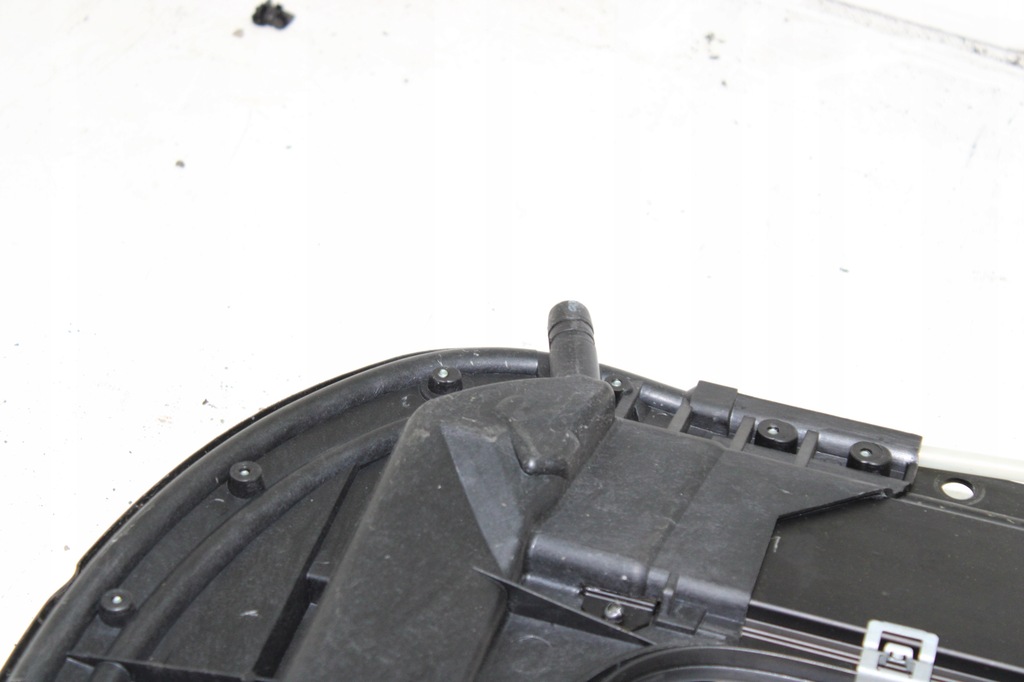 фото №8, Люк скляний volkswagen touran i 1t0877041