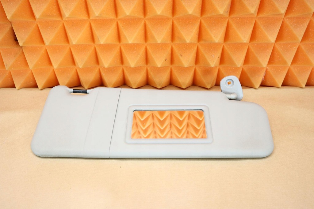 фото №1, Dacia sandero stepway захист сонцезахисна права 964001901r