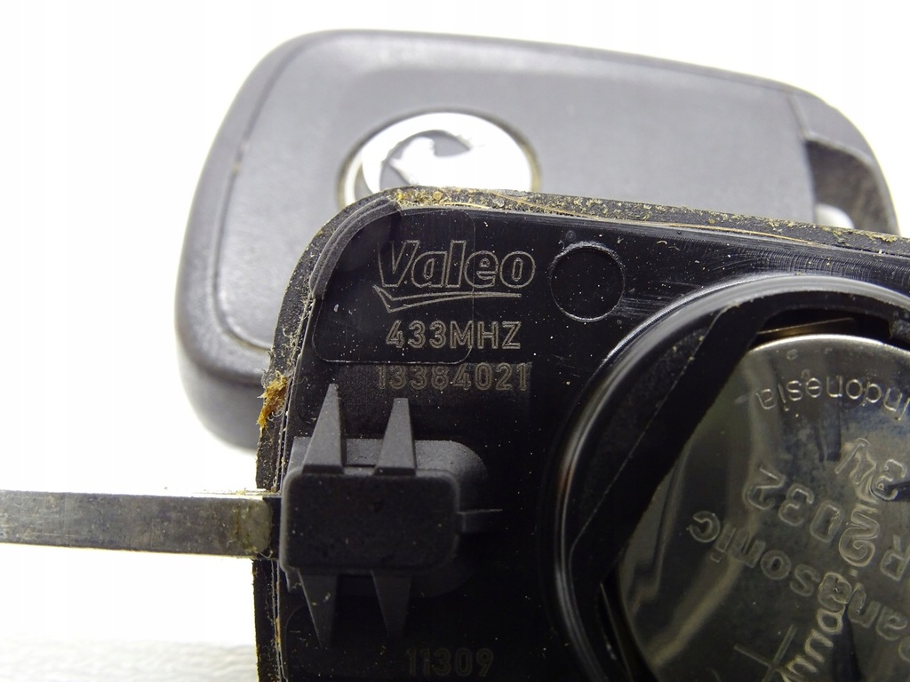 фото №8, Замок зажигания разъём ключ 20939745 13384021 433 opel astra iv j insignia a