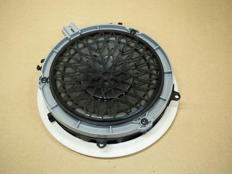 фото №1, Динамік двері лівий правий задня peugeot 2008 ii