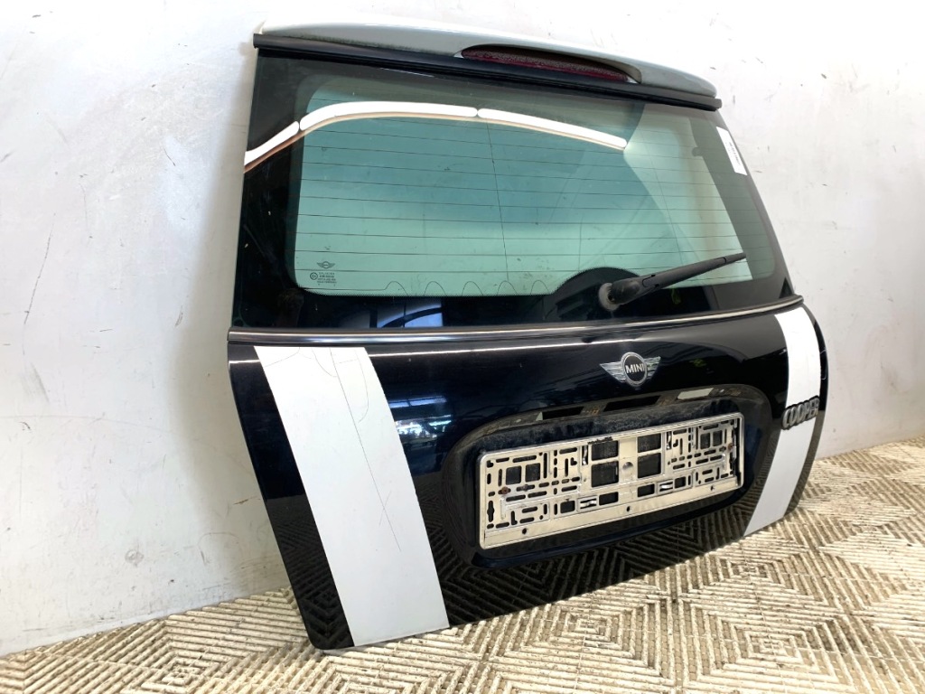 Крышка багажника задний  mini r50 r53 хэтчбек 01-06 чёрный задняя, багажника Оригинал