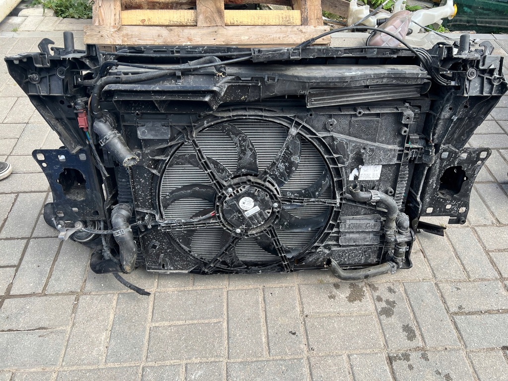 фото №10, Vw t-roc перед капот бампер лампы крыло pas