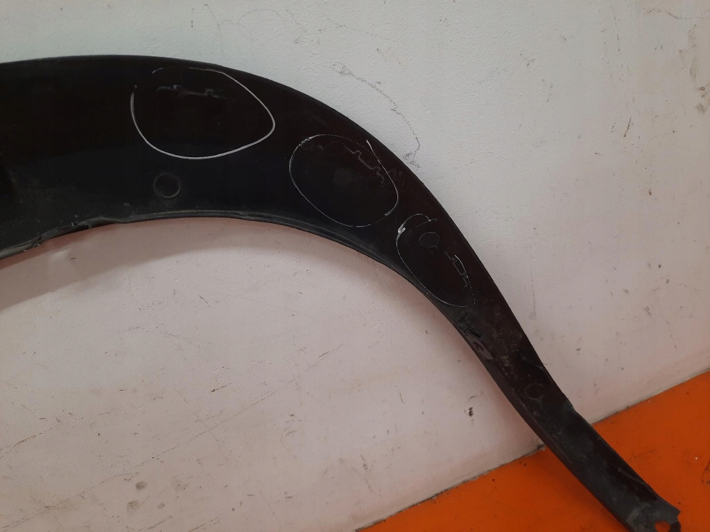 фото №8, Toyota yaris cross 20- молдинг крыла перед левый 75602-0d010