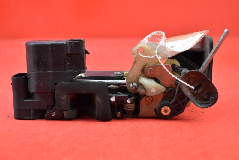 фото №1, Замок дверь левый задняя alfa romeo 156 sedan 00r