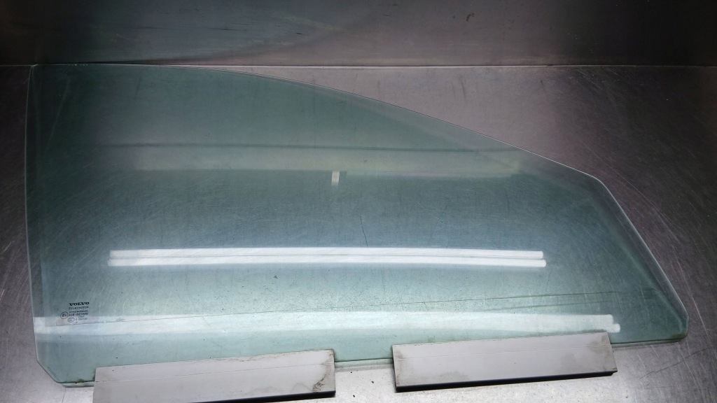 фото №1, Стекло дверь передних volvo xc90 6610003