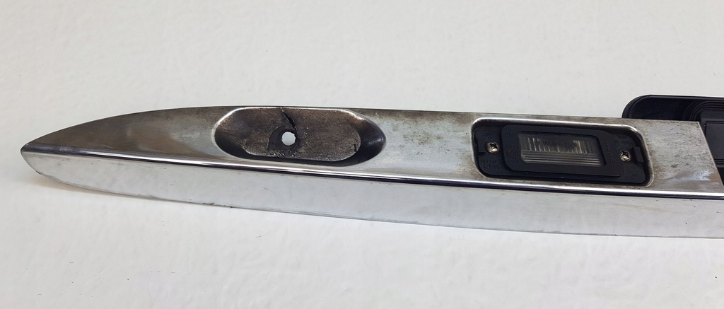 фото №5, Mercedes r w251 накладка молдинг задній кришки oryg