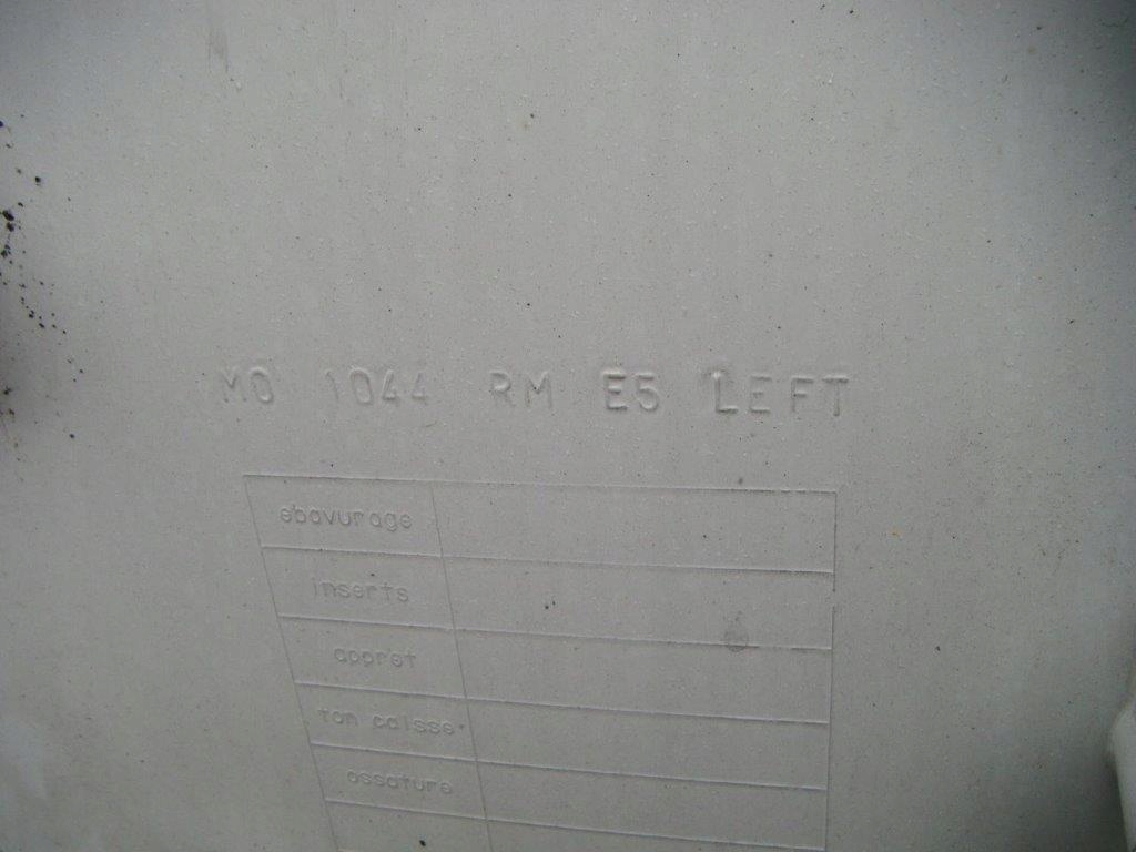 Renault range t ветровик кабины левая 82280784 Киев