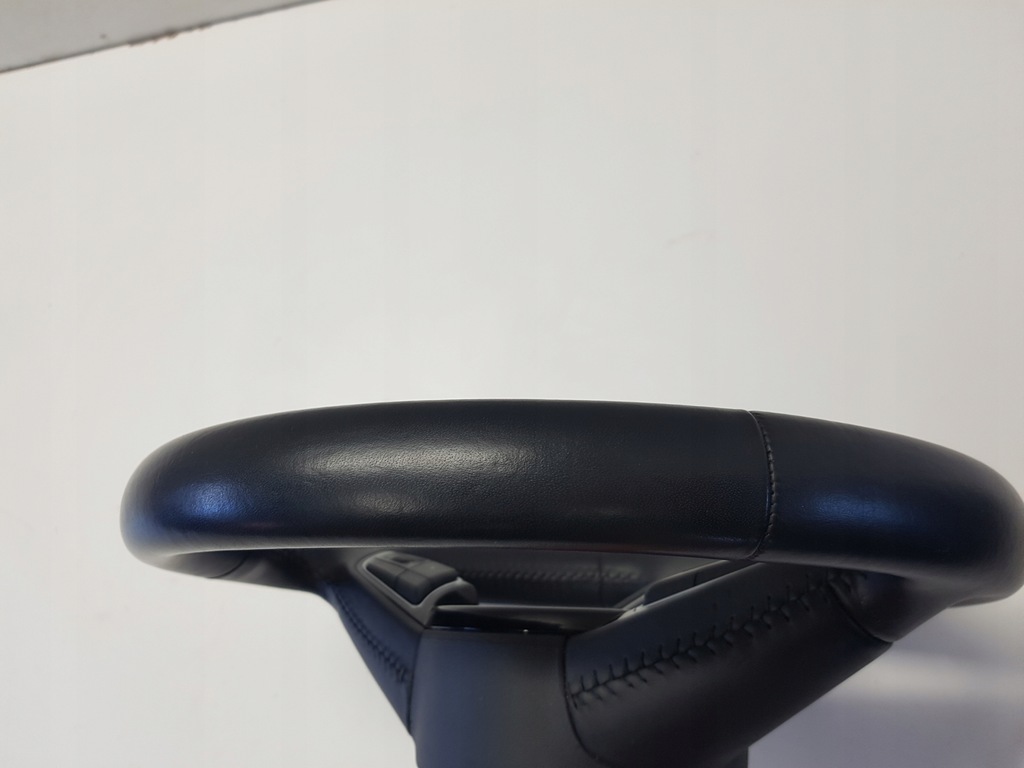 фото №11, Повітропровід шкіра audi оригінальний номер 82a419091b