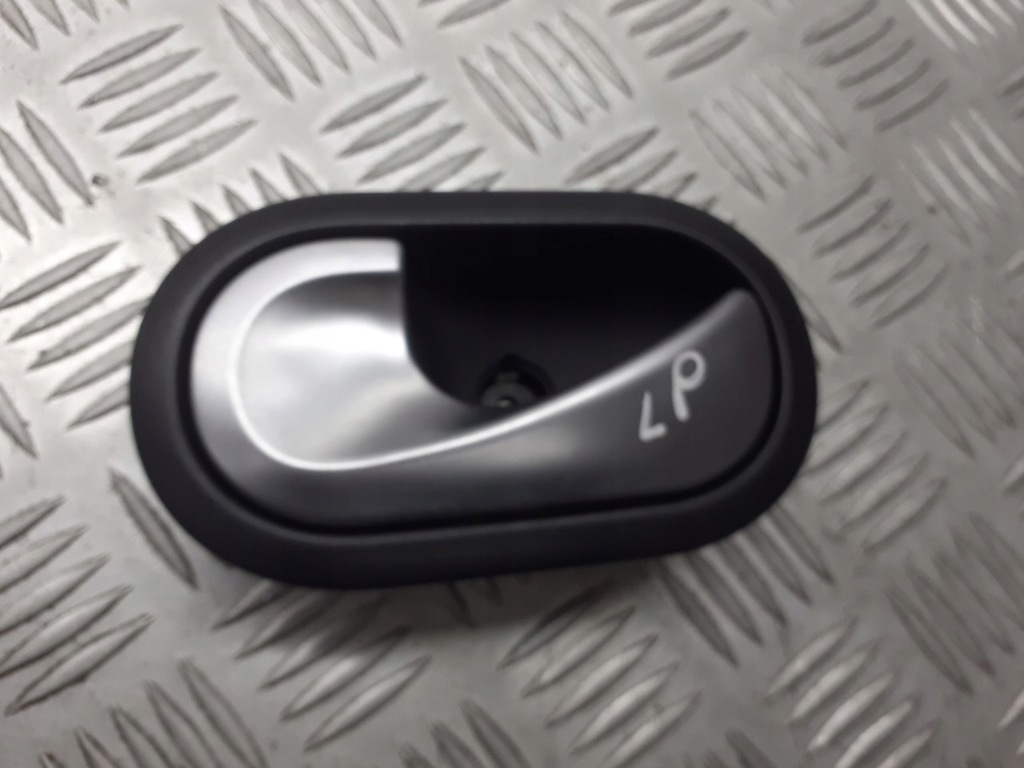 фото №1, Ручка левая передняя внутренняя renault clio iii 310579