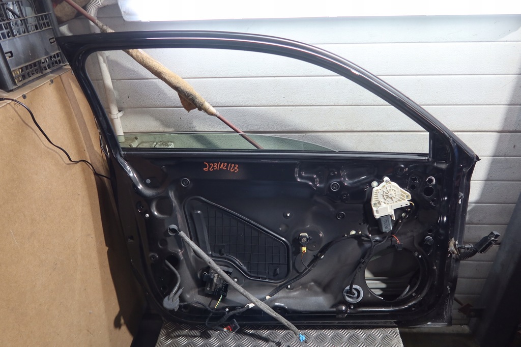 фото №12, Дверь левый перед audi a1 8x