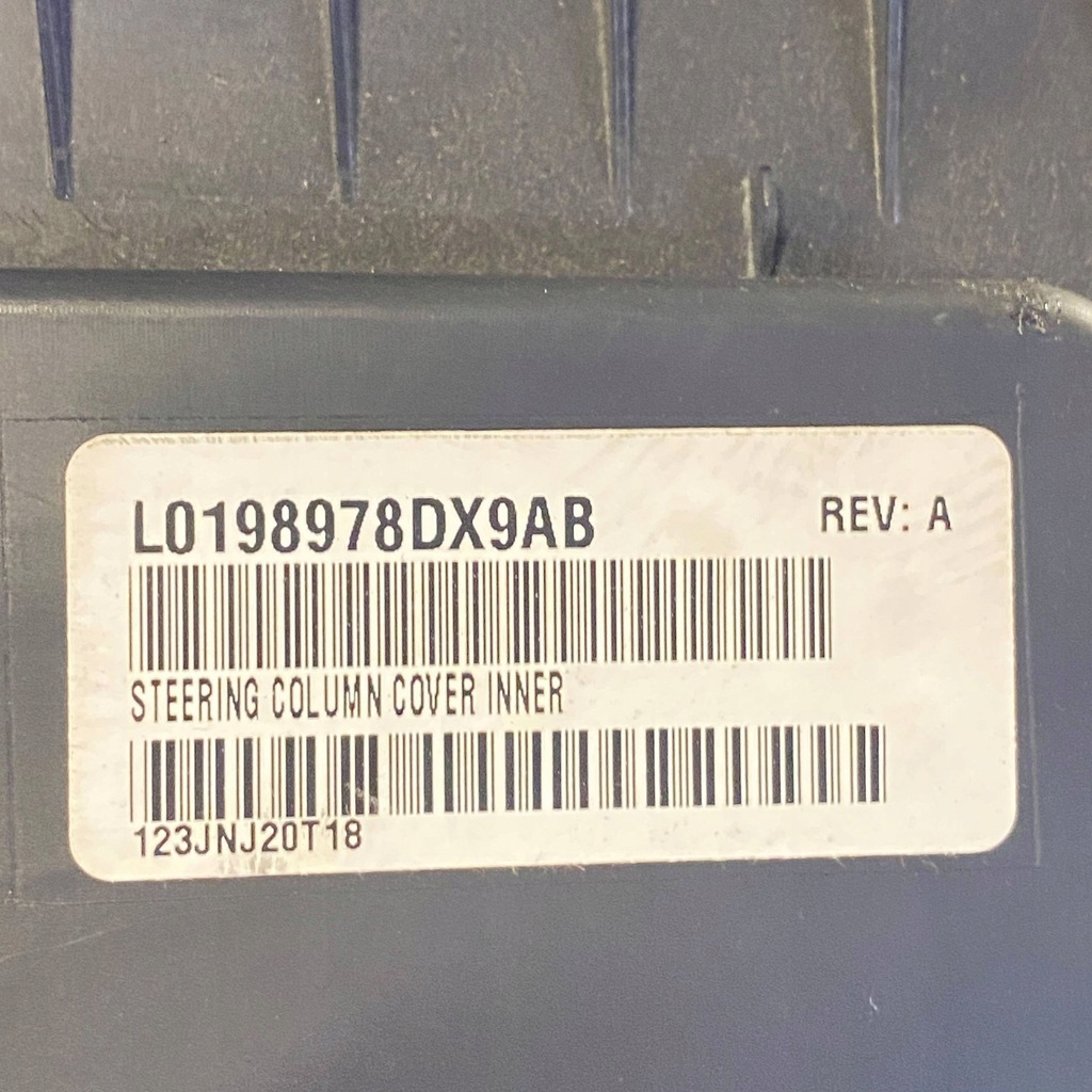 фото №14, Dodge charger 2017 element панелі приладової панелі / dół