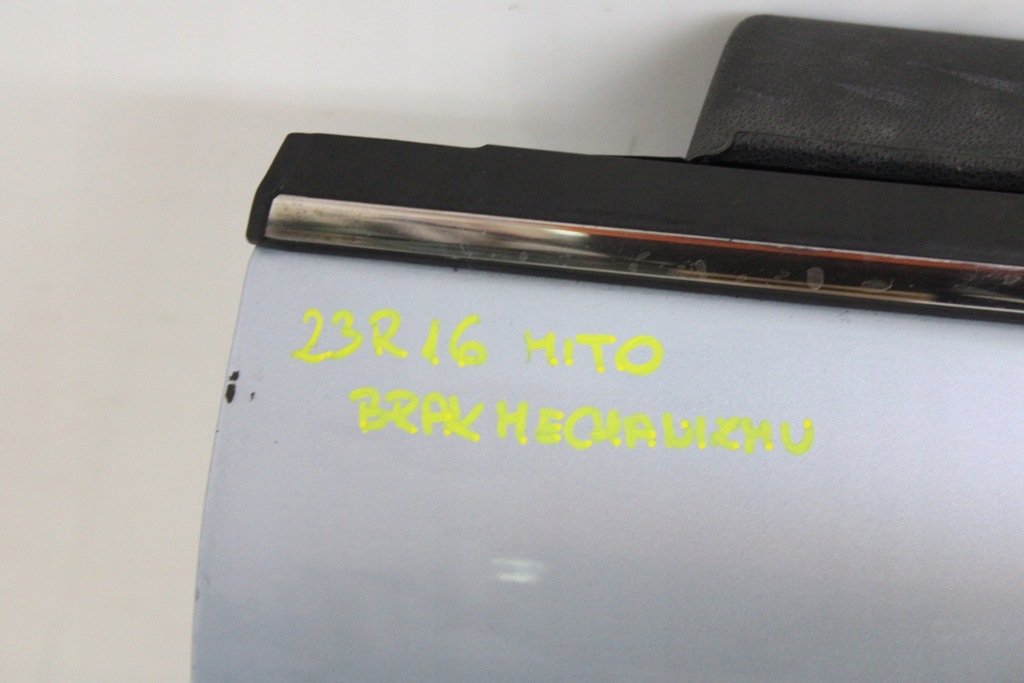 фото №11, Alfa romeo mito 08r- двері праве передні правий перед 437