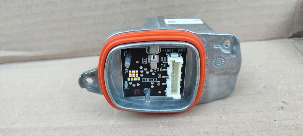 фото №4, Модуль led vw golf sportsvan 90141248d