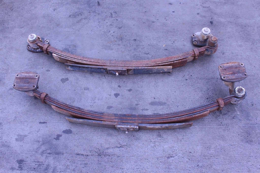 фото №5, Ресора задня 6 щітка nissan trade 1989r.