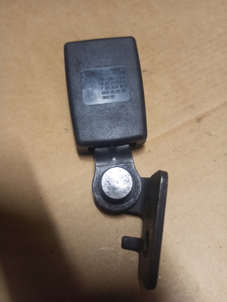 фото №1, Кліпса ременів правий задня 40-126-6978 opel