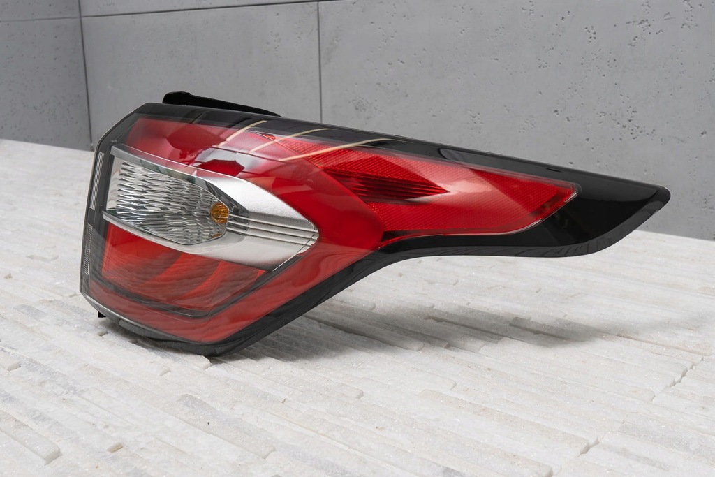 фото №7, Ford escape mk3 iii 2016-2019 лампа задня кузовна права gj5z13404c