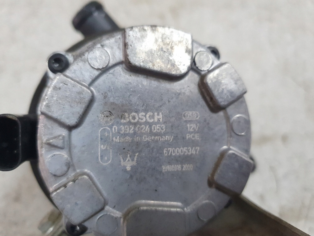 Quattroporte ghibli 2013- додаткова насос води 670005347 idealna оригінал в Україні