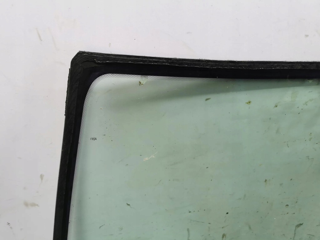 фото №5, Bmw 5 e60 e61 2004 стекло передняя / лобовое