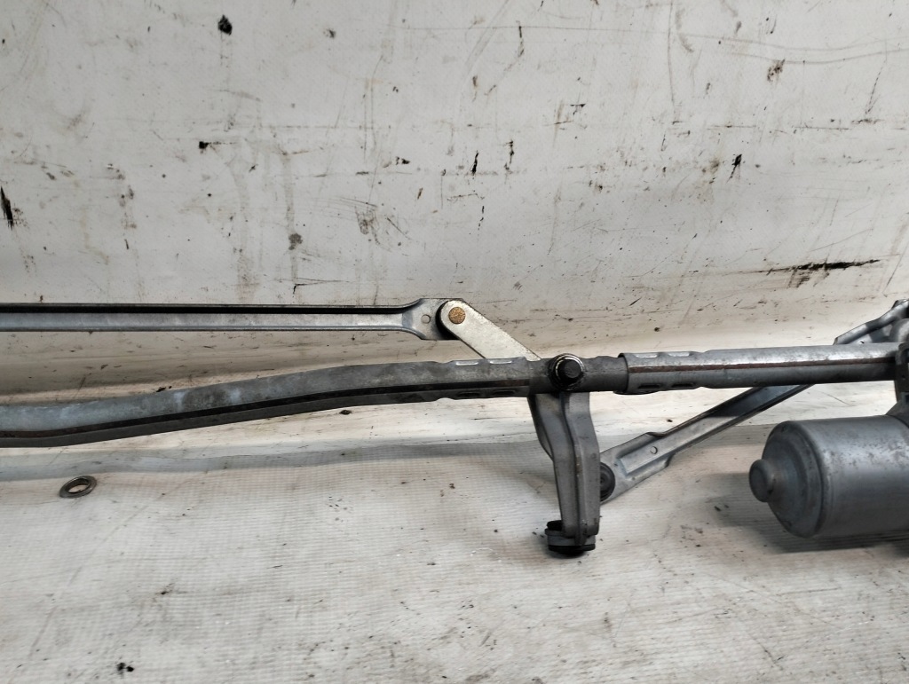 Купити Механізм двигун двірник перед peugeot 308 09-15r 3397021095 bosch