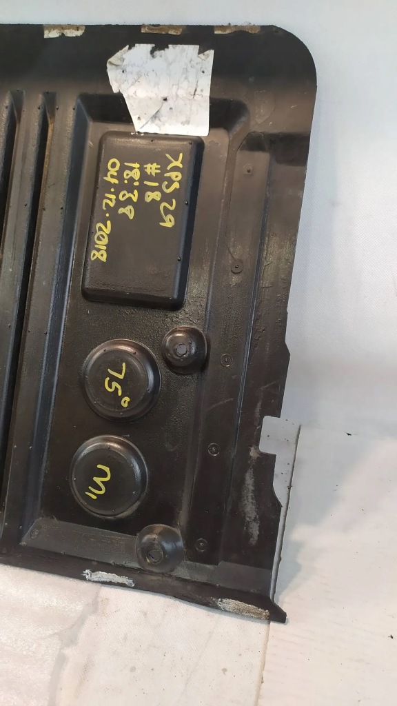 фото №3, Обшивка крышки багажника ford ranger