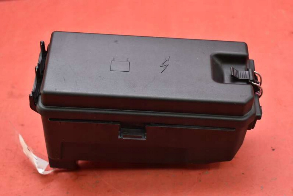 фото №1, Коробка предохранителей 1645400182 mercedes r-klasa w251 3.0 cdi 224km 05-10