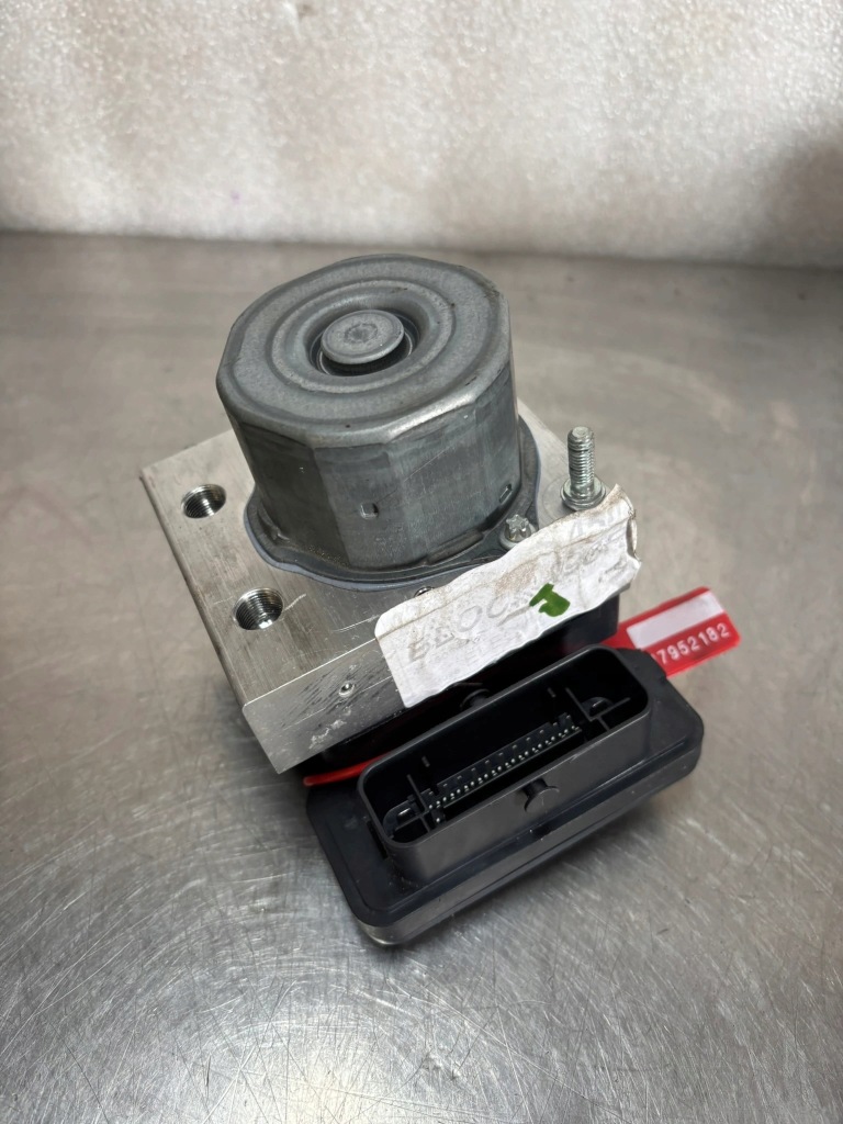 Купить Насос тормозная abs 476603498r renault kangoo ii iii ze