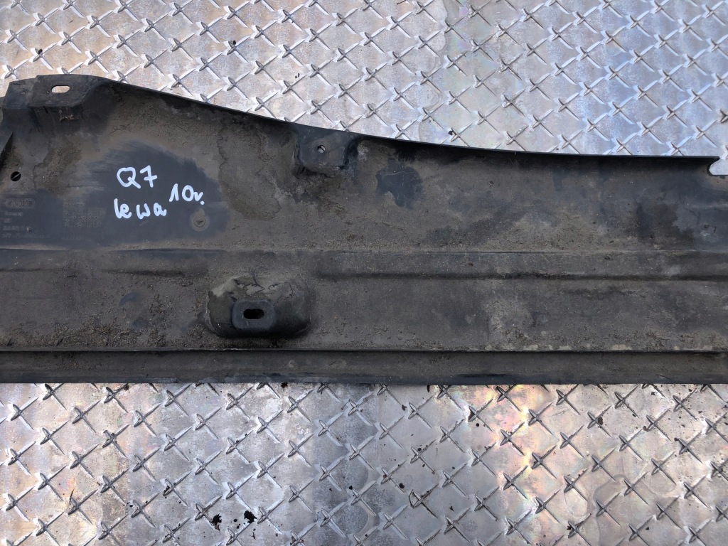 фото №8, Захист підвіска ліва audi q7 7l8825211e