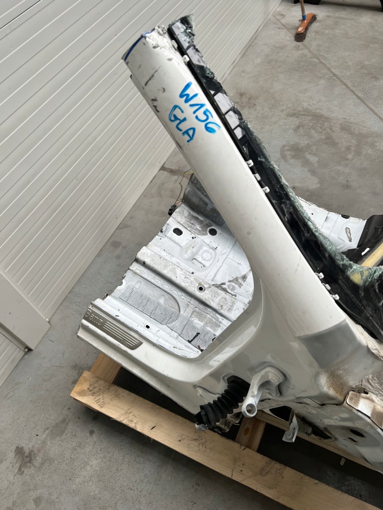 фото №7, Четверть правый перед mercedes gla w156 x156