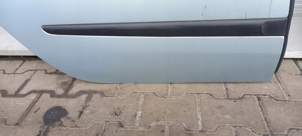 фото №3, Двері правий задня renault laguna 01r